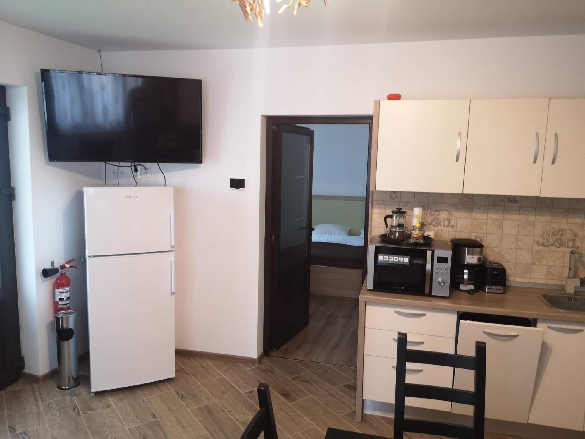 Eva'S Little House - Acasa La Taticul Albinelor Apartment Sinca Veche Екстериор снимка